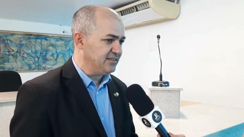 VANDINHO COMENTA POLÊMICA DO CURSO DE MEDICINA DA AESET 28/11/23
